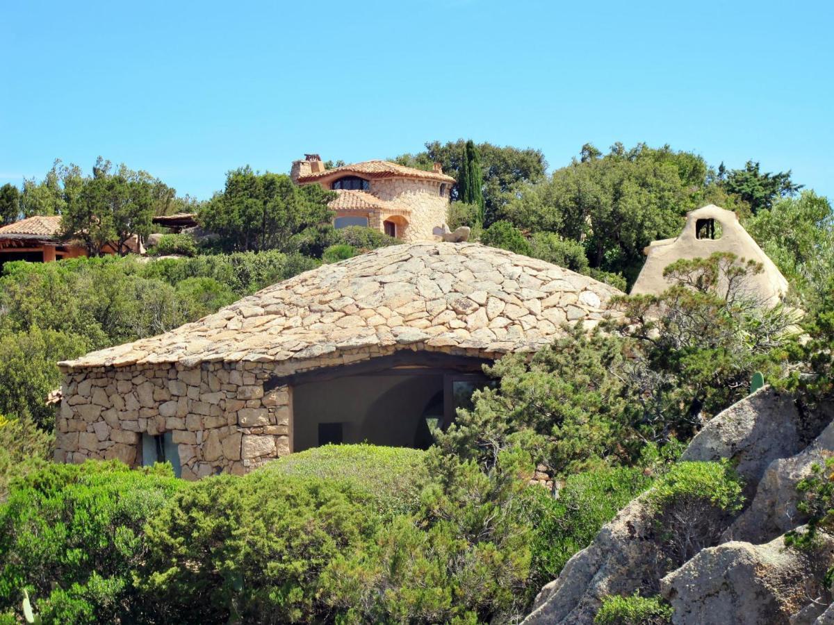 Holiday Home Roccia Di Volpe By Interhome Porto Cervo Exteriör bild